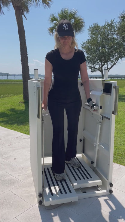 Armswingwalker - pre-order now! It helps to recover and improve your natural arm swing and supports proper arm motion for better walking rhythm. Patent pending.